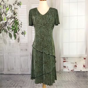 Connected Dress 10 Green Stretch S/S Crinkle EUC Item #2563